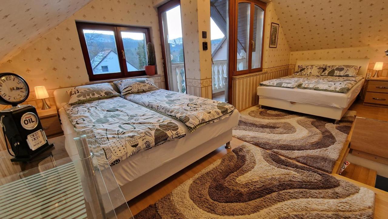 Pilis Hills View Deluxe House With Pool & Ac Near Bp Villa Pilisszentivan Exterior photo